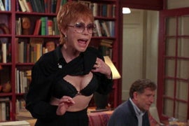 Watch Mary Tyler Moore Flash Patricia Arquette in ‘Flirting With Disaster’ (Video)