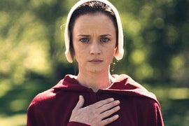 ‘Handmaid’s Tale’ Hulu Debut Sparks Smart, Politically Savvy Online Reactions