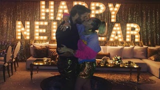 15 New Year’s Celebrations Hollywood Star-Style (Photos)