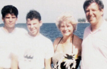 Inside Dominick Dunne S Ties To Menendez Brothers Shared Parental Abuse Gay Identity Exclusive Book Excerpt