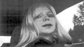 Chelsea Manning Instagrams Post-Prison First Pic: ‘#HelloWorld’