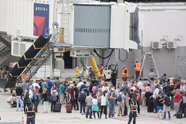 Fort Lauderdale Airport Gunman Had Weapon in Checked Bag