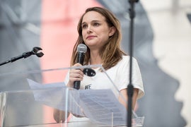 Natalie Portman Says Her First Fan Letter at Age 13 Was a ‘Rape Fantasy’ (Video)
