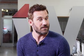 ‘Taken’ Star Clive Standen Says His Character Is a ‘Nerd’ Compared to Other Action Heroes (Video)