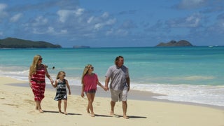 ‘Beachfront Bargain Hunt,’ ‘Island Hunters’ and 5 Other Series Renewed by HGTV