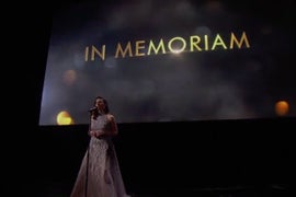 Oscars 2017: Watch Sara Bareilles’ ‘In Memoriam’ Performance of ‘Both Sides Now’ (Video)