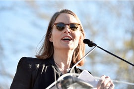 Jodie Foster Leads Two Thousand at Hollywood’s Anti-Trump Rally: ‘It’s Time to Engage’