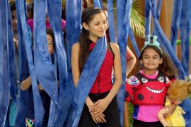 ‘Stuck in the Middle’ Movie Sneak Peek: Harley Invents the Dry-Through (Exclusive Video)