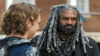 ‘Walking Dead’ Star Breaks Down Ezekiel’s ‘Hard Choice’ in Push Towards War