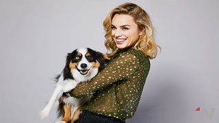 ‘CHIPS’ Star Jessica McNamee on Dax Shepard’s Surprising ‘Serious’ Side (Video)