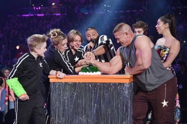 Nickelodeon Kids’ Choice Awards: 13 Things You Didn’t See on TV