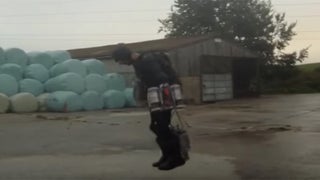 Watch British Entrepreneur Fly in Working ‘Iron Man’ Suit (Video)