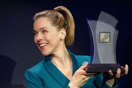 ‘Linda’ Theater Review: Why It’s Tough Being a Feminist at a Cosmetics Company