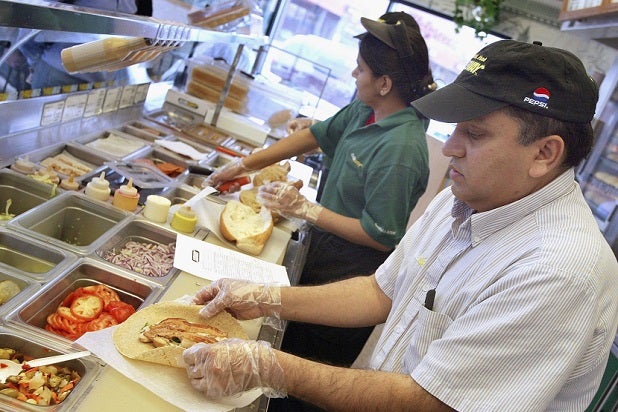 subway sandwich artist subway sandwich artist