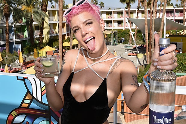 Halsey Coachella Halsey Coachella