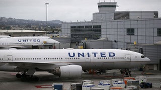Journalist Condemns United’s Removal of Asian Passenger as an ‘Act of Racial Violence’