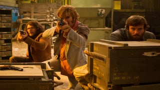 ‘Free Fire’ Review: Ben Wheatley Sends Losers, Guns and Money