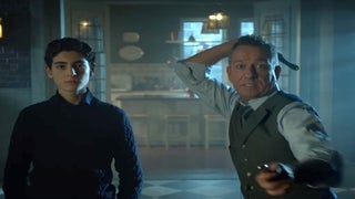 ‘Gotham’: Alfred Talks Cats and Knives With Bruce Wayne in New Clip (Exclusive Video)