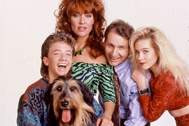 13 Bundy Facts for ‘Married With Children’ 30th Anniversary (Photos)