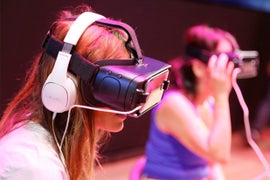 Investors Bet More Than $800 Million on Augmented, Virtual Reality in Q2