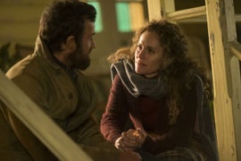 ‘Leftovers’ Star Amy Brenneman Dives Into Laurie’s Big Decision: ‘It’s a Real Sea Change’