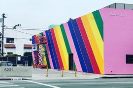 Instagram Turns LA’s ‘Pink Wall’ Landmark Into a Rainbow for Pride Month (Photos)