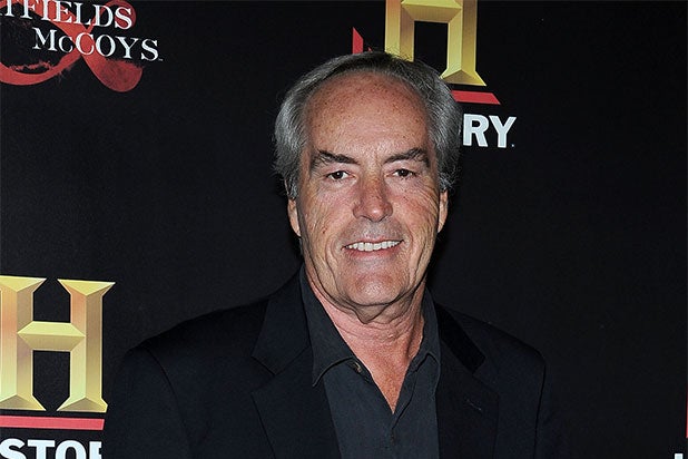 Powers Boothe