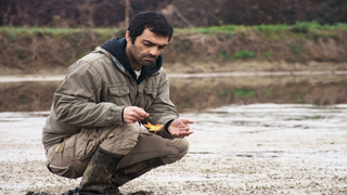 In Searing Iranian Drama ‘Lerd,’ Corruption Creeps Into Every Corner
