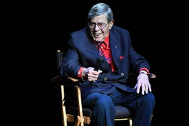 Jerry Lewis, Legendary Comedian, Dies at 91