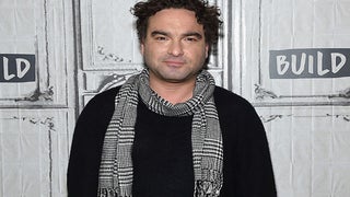 ‘Big Bang Theory’ Star Johnny Galecki Shares an Emotional Series Breakdown in Behind-the-Scenes Look (Video)