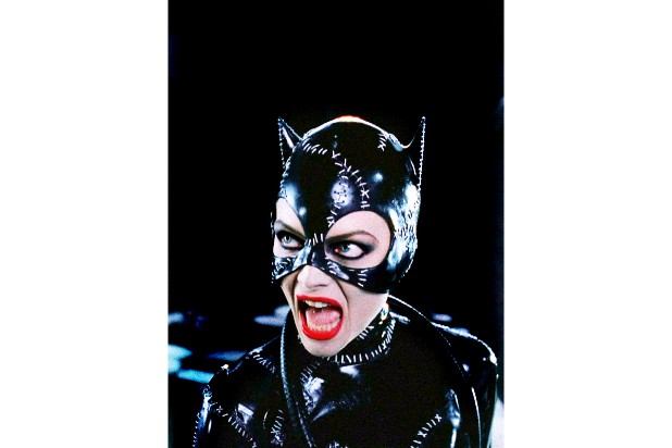 Batman Returns 25th Anniversary Look Back At Michelle Pfeiffer S Catwoman Photos