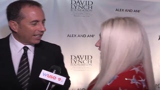 Jerry Seinfeld Practically Runs From Kesha as She Tries to Hug Him in Awkward Run-In (Video)