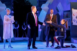 ‘Julius Caesar’ Theater Review: Trump and the Bard Both Assassinated in Bloody Debacle