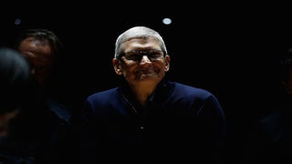 Apple Apologizes for Slowing Down Your Old iPhone