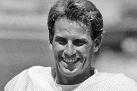 Max Runager, Former 49ers Punter, Dies at 61