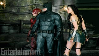 ‘Justice League’ Gears Up for $110 Million-Plus Opening