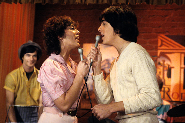 JOANIE LOVES CHACHI JOANIE LOVES CHACHI