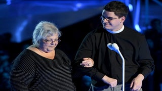 Robert E Lee Descendant, Charlottesville Victim’s Mother Denounce ‘Racism and Hate’ at VMAs