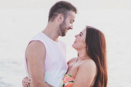 Man’s Tribute to ‘Curvy’ Wife’s ‘Cute Little Dimples on Her Booty’ Elicits Backlash