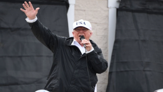 Twitter Doubts Trump’s $1 Million Harvey Donation: ‘Let’s Wait Til the Check Clears’