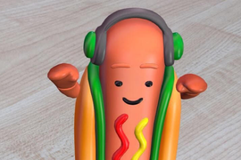Snapchat Is Cooler Than Facebook, According to Tweens at Least