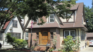 Sleep Where President Trump Was ‘Likely Conceived’ for $725 a Night – It’s on Airbnb