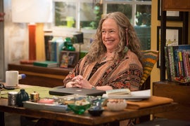 Netflix’s ‘Disjointed’ With Kathy Bates Is the Worst-Reviewed Show of the Summer
