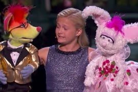 ‘AGT’ Finals: Darci Lynne Slays Beatles Tune With a Little Help From Her Friends (Video)
