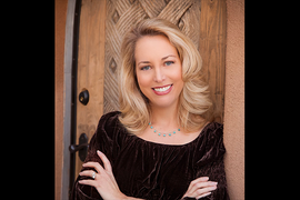 Ex-CIA Officer Valerie Plame Apologizes for Retweeting Story Blaming American Jews for US Wars