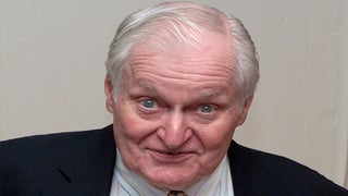 John Ashbery, Pulitzer-Winning American Poet, Dies at 90