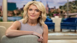 Megyn Kelly’s Cameraman Wanders Into Frame, Drops ‘S’ Bomb (Video)