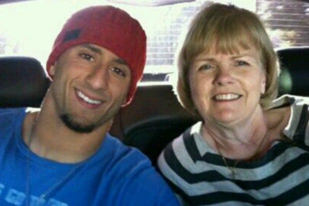 618px x 412px - Colin Kaepernick's Mom Has Perfect Response to Trump for 'Son of a ...