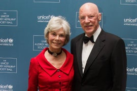Texans Owner Bob McNair Compares Protesting NFL Players to ‘Inmates Running the Prison,’ Twitter Revolts