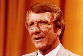 Lance Russell, Longtime Pro Wrestling Commentator, Dies at 91